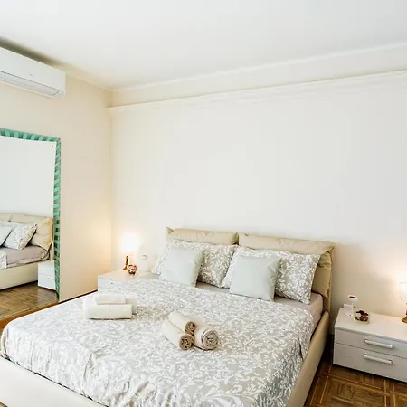 Tre Ponti Panoramic Seaview * Санремо