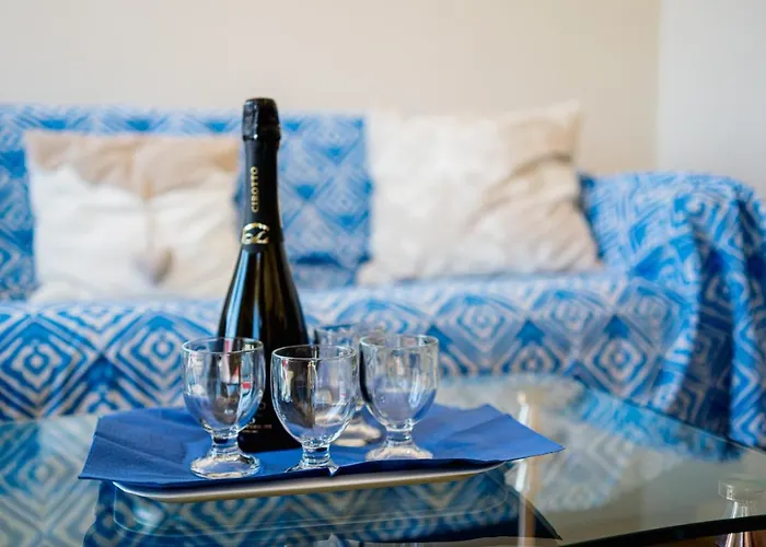 Guesthost - Tre Ponti Panoramic Seaview Apartamento Sanremo