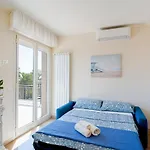 Guesthost - Tre Ponti Panoramic Seaview サンレモ