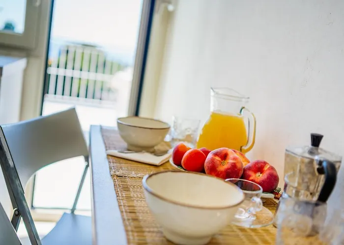 Guesthost - Tre Ponti Panoramic Seaview Sanremo