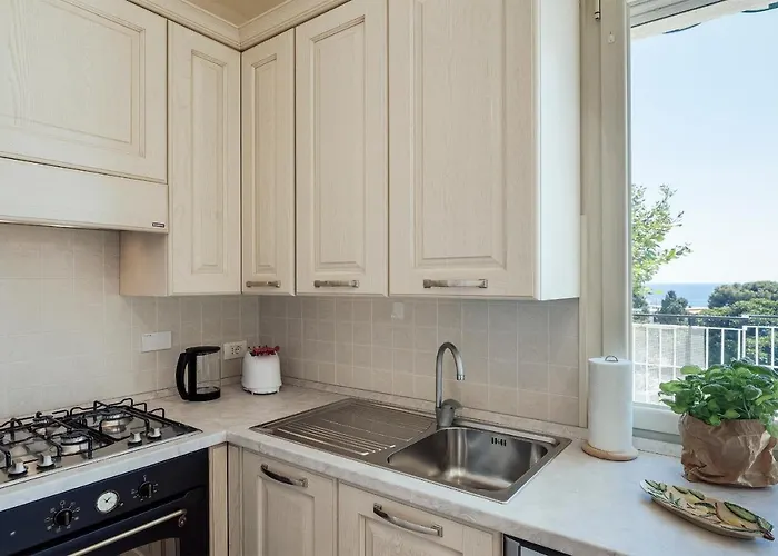 Guesthost - Tre Ponti Panoramic Seaview *